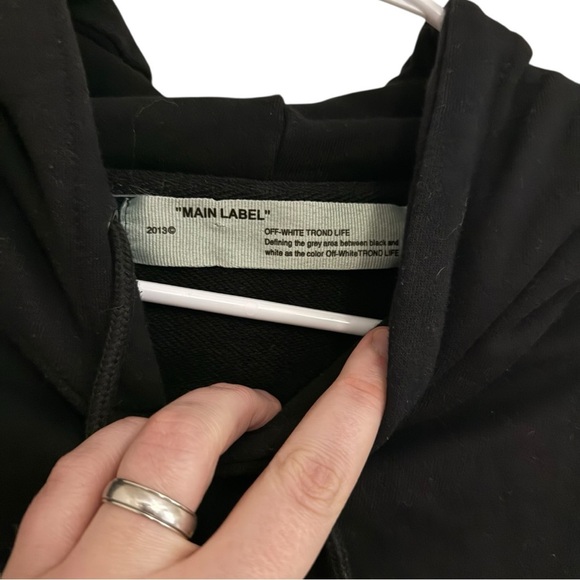 Off-White Seeing Things Hoodie Black Medium Diagonal Stripes Caravaggio Graphic - Picture 4 of 9